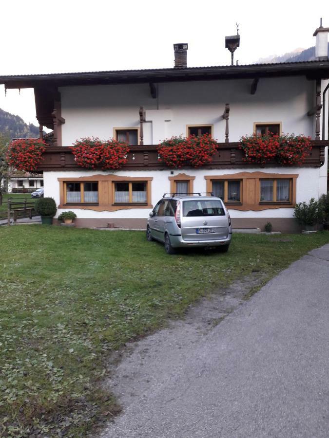 Villa Nieslerhof Mayrhofen Exterior foto